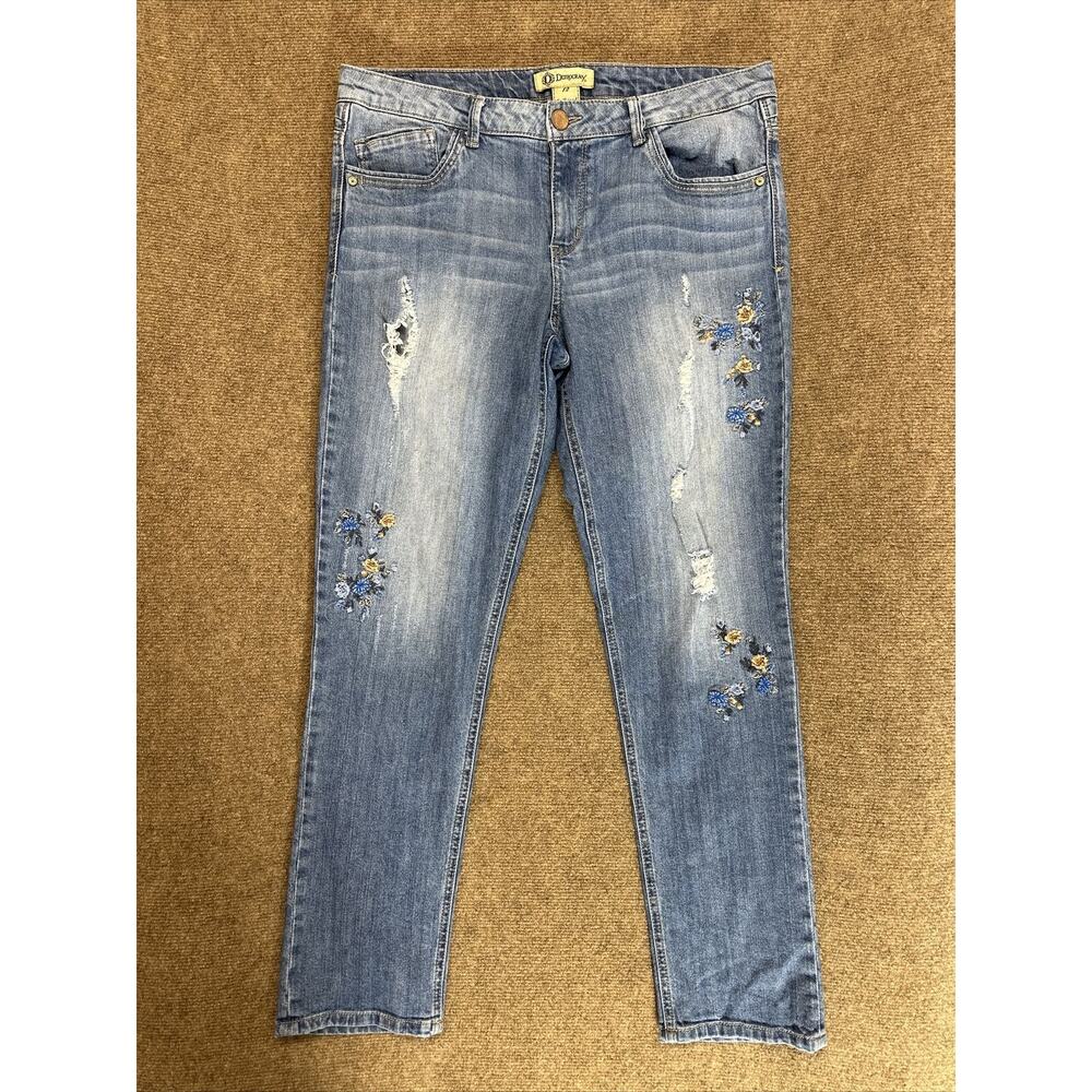 Democracy Girlfriend Women's Jeans Size 12 Blue Distressed Light Wash Denim